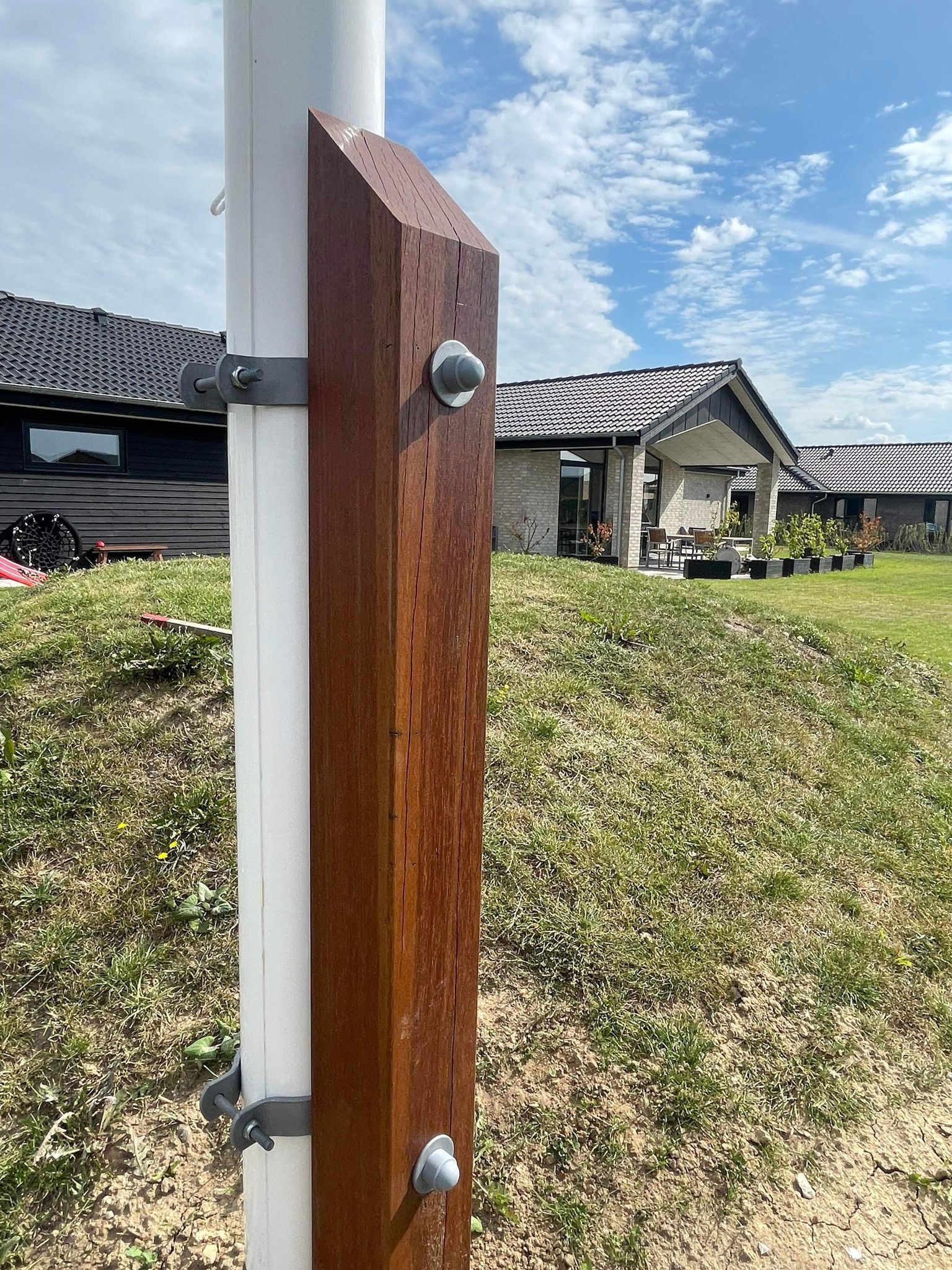 Jernstøtte